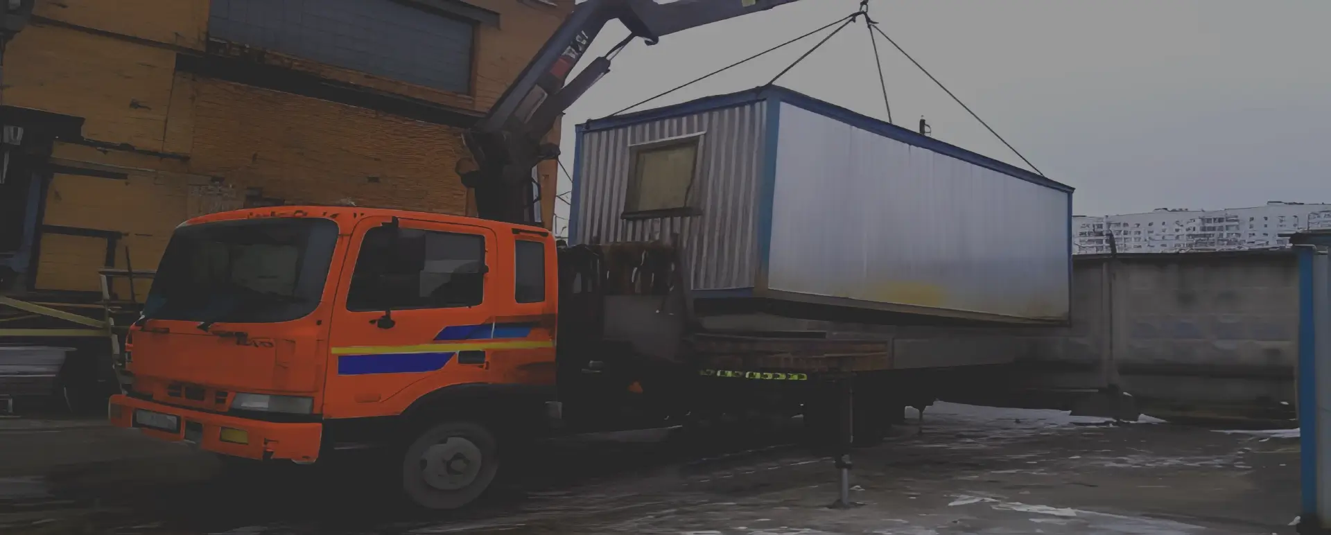 Получить уникальное предложение по перевозке негабаритного вагончика грузовым транспортом по России из Приладожского с гарантией безопасности